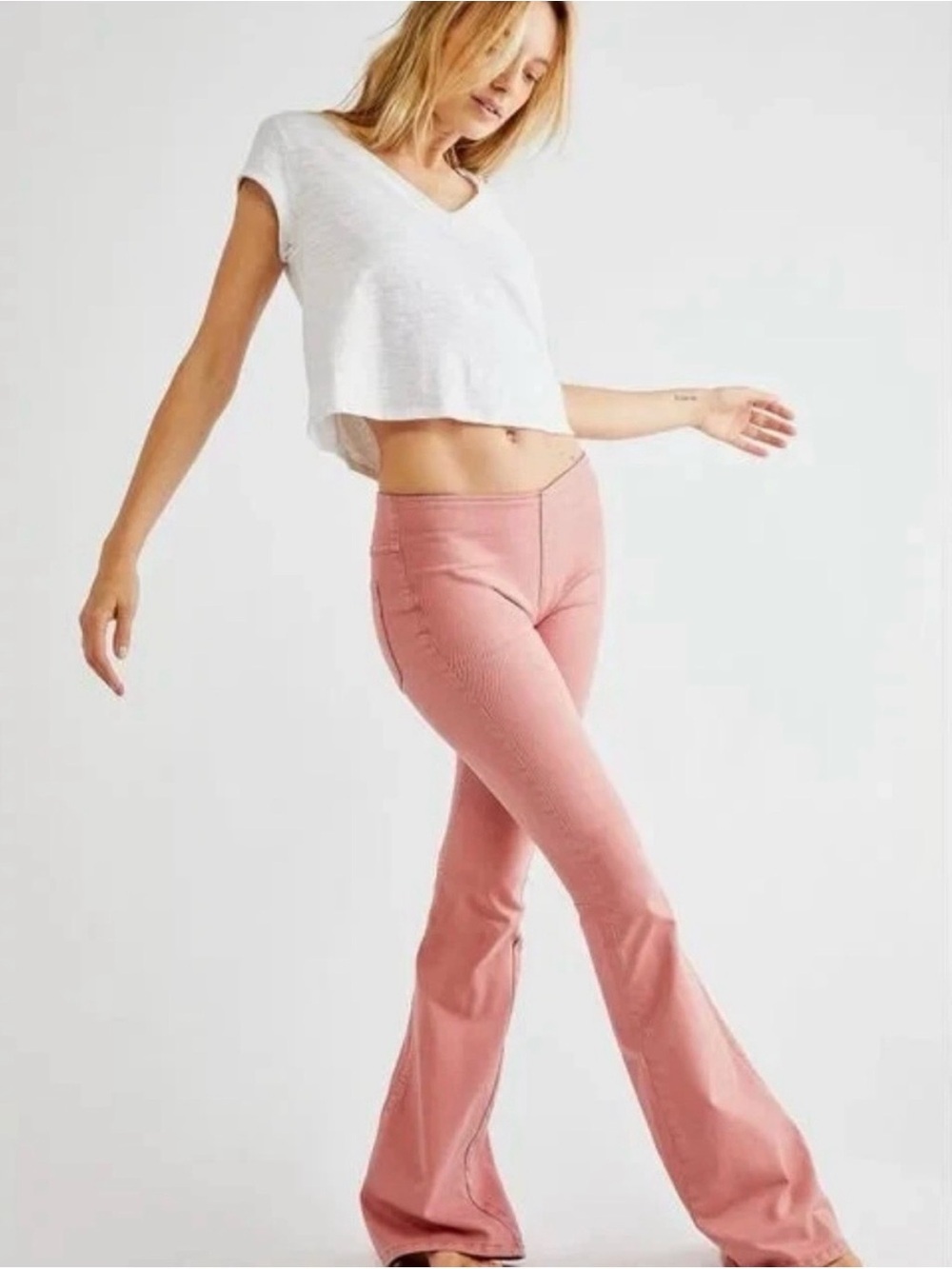 We The Free | Penny Pull-On Flare Jeans | Clay Roses | Size 27
